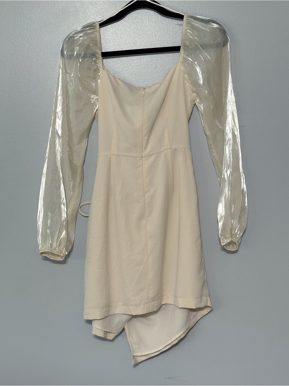 4SI3NNA Sydney Mini Dress in Ivory Size Small - Picture 7 of 8